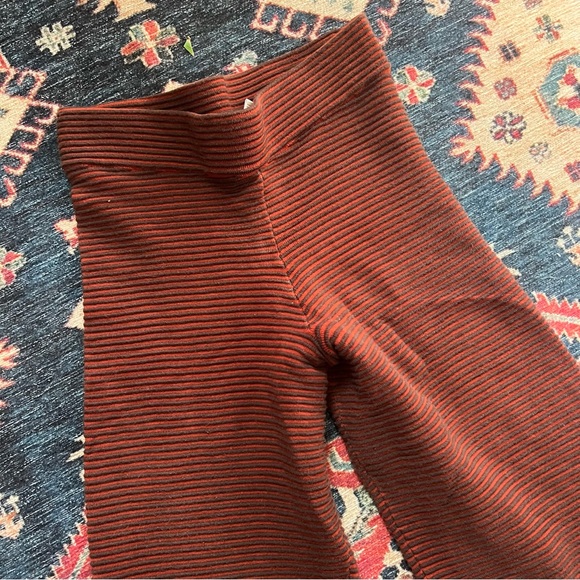 Good American Heavy horizontal Rib Wide Leg ankle Pants in Chocolate003 Size s - Picture 3 of 9